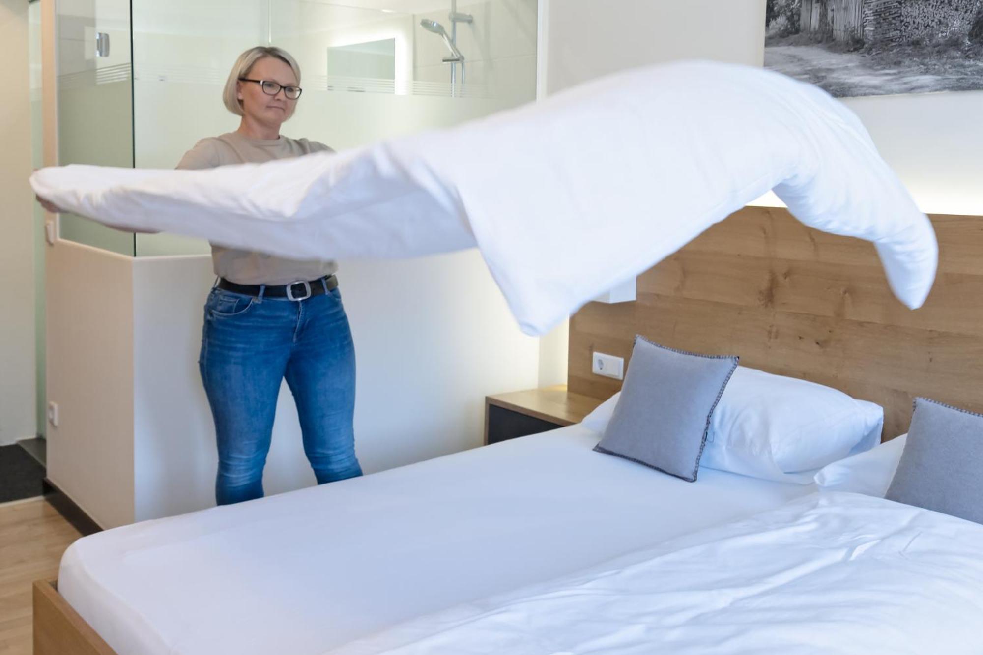 Fruhstuckshotel Scharinger Haag am Hausruck エクステリア 写真